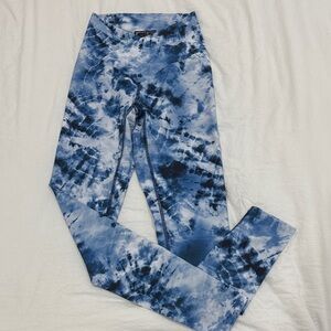 Beach Riot Tie-Dye Workout Leggings
